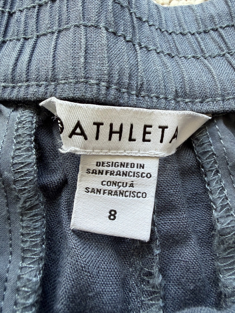 Athleta Voyager Linen Pants Sz 8 Granite Blue Tapered Leg Crop Pull-On Pants - Picture 5 of 10